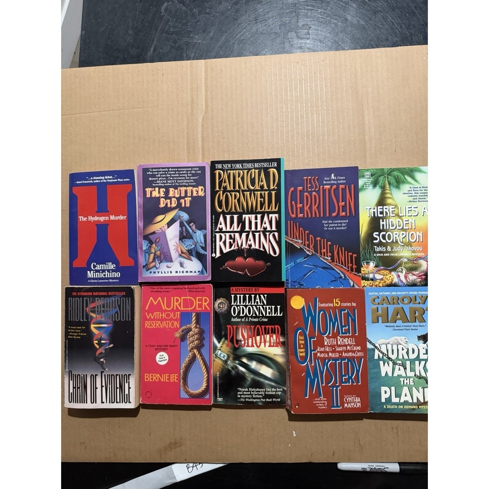 Lot of 10 random murder mystery novel paperback books, various authors B43
